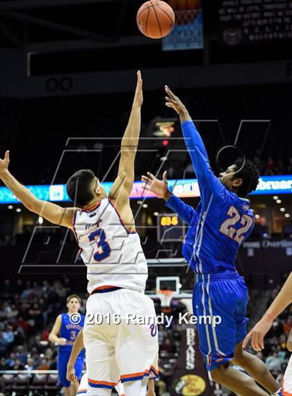 Thumbnail 3 in Rainier Beach vs. Bishop Gorman (Bass Pro Tournament of Champions) photogallery.