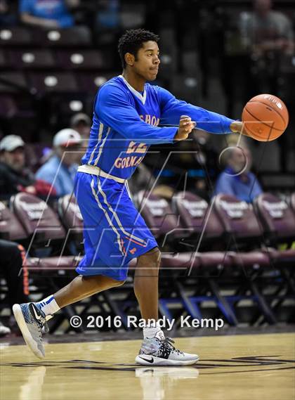 Thumbnail 2 in Rainier Beach vs. Bishop Gorman (Bass Pro Tournament of Champions) photogallery.