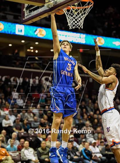 Thumbnail 1 in Rainier Beach vs. Bishop Gorman (Bass Pro Tournament of Champions) photogallery.