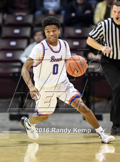 Thumbnail 3 in Rainier Beach vs. Bishop Gorman (Bass Pro Tournament of Champions) photogallery.