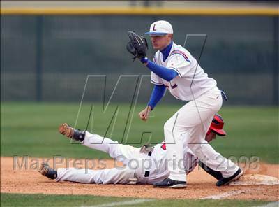 Thumbnail 3 in Leander vs Harker Heights (Connally Classic) photogallery.