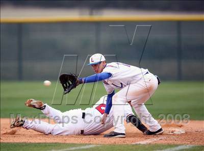 Thumbnail 1 in Leander vs Harker Heights (Connally Classic) photogallery.