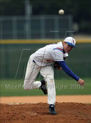 Thumbnail 3 in Leander vs Harker Heights (Connally Classic) photogallery.