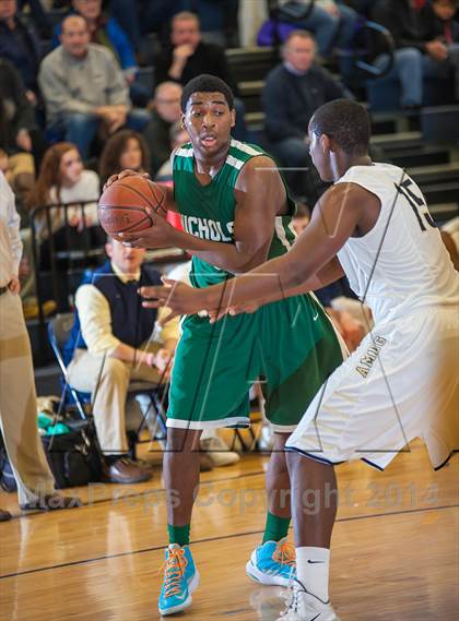 Thumbnail 2 in Nichols @ Canisius photogallery.