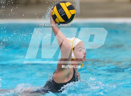 Thumbnail 1 in El Segundo vs. Sunny Hills (Villa Park Classic) photogallery.