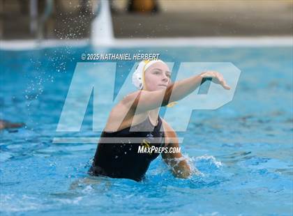 Thumbnail 2 in El Segundo vs. Sunny Hills (Villa Park Classic) photogallery.