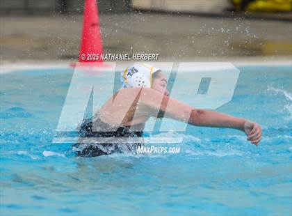 Thumbnail 3 in El Segundo vs. Sunny Hills (Villa Park Classic) photogallery.