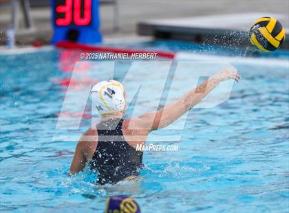 Thumbnail 2 in El Segundo vs. Sunny Hills (Villa Park Classic) photogallery.
