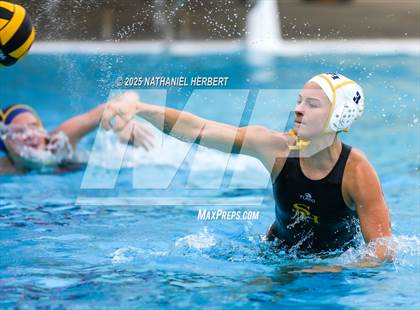 Thumbnail 3 in El Segundo vs. Sunny Hills (Villa Park Classic) photogallery.