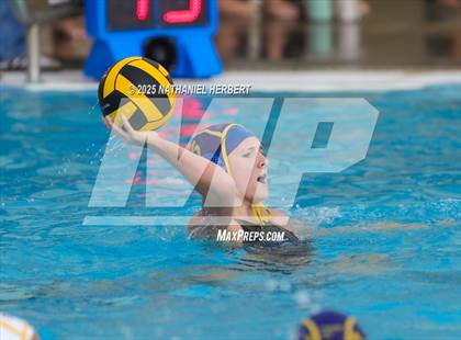 Thumbnail 3 in El Segundo vs. Sunny Hills (Villa Park Classic) photogallery.