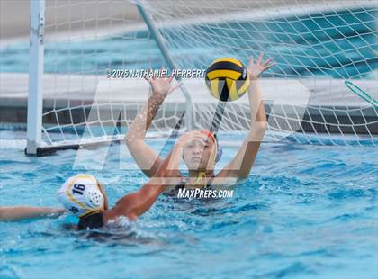 Thumbnail 2 in El Segundo vs. Sunny Hills (Villa Park Classic) photogallery.