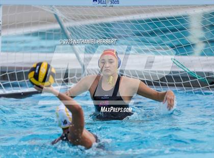 Thumbnail 1 in El Segundo vs. Sunny Hills (Villa Park Classic) photogallery.