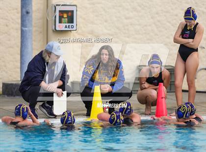 Thumbnail 3 in El Segundo vs. Sunny Hills (Villa Park Classic) photogallery.