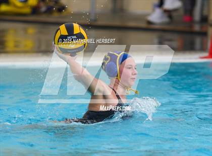 Thumbnail 1 in El Segundo vs. Sunny Hills (Villa Park Classic) photogallery.