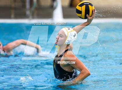 Thumbnail 1 in El Segundo vs. Sunny Hills (Villa Park Classic) photogallery.