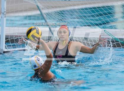 Thumbnail 3 in El Segundo vs. Sunny Hills (Villa Park Classic) photogallery.