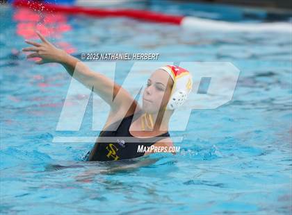 Thumbnail 3 in El Segundo vs. Sunny Hills (Villa Park Classic) photogallery.