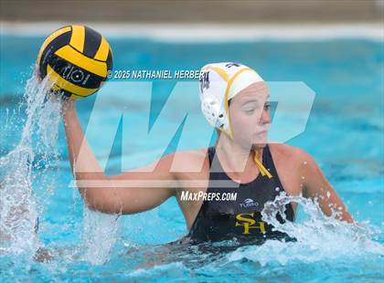 Thumbnail 3 in El Segundo vs. Sunny Hills (Villa Park Classic) photogallery.