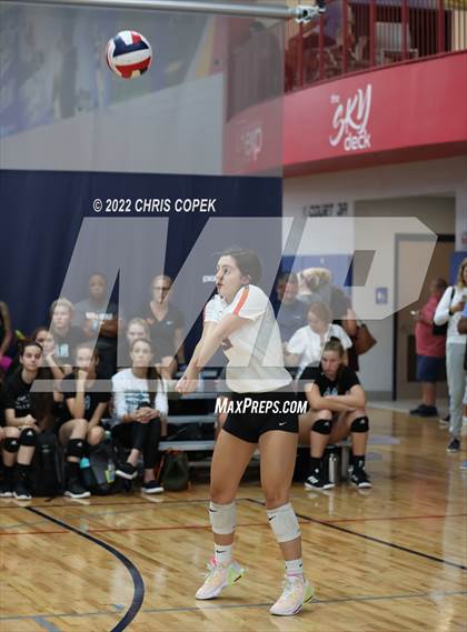 Thumbnail 2 in Winter Park vs McGill-Toolen (Nike Tournament of Champions) photogallery.