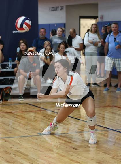 Thumbnail 1 in Winter Park vs McGill-Toolen (Nike Tournament of Champions) photogallery.