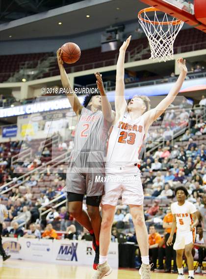 Thumbnail 1 in Sharon vs. Imhotep Charter (PIAA AAAA Championship) photogallery.