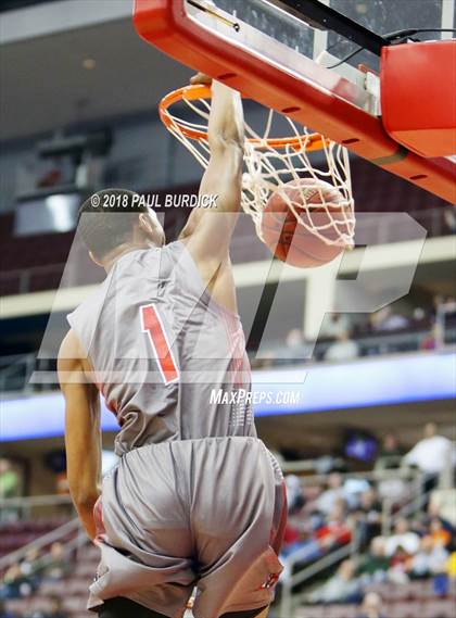 Thumbnail 3 in Sharon vs. Imhotep Charter (PIAA AAAA Championship) photogallery.