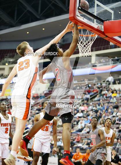 Thumbnail 2 in Sharon vs. Imhotep Charter (PIAA AAAA Championship) photogallery.