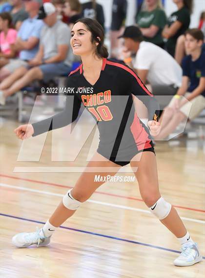 Thumbnail 3 in Chico vs. Lincoln (Nike TOC Southwest) photogallery.