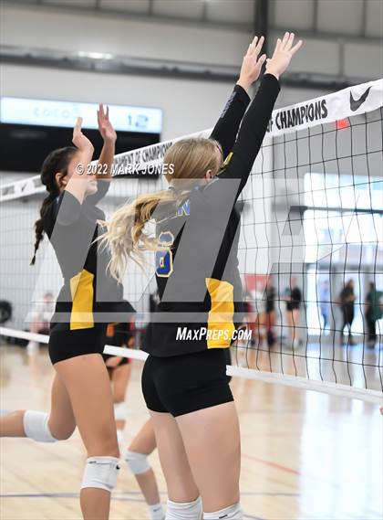 Thumbnail 2 in Chico vs. Lincoln (Nike TOC Southwest) photogallery.