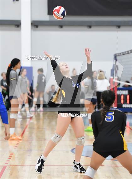 Thumbnail 3 in Chico vs. Lincoln (Nike TOC Southwest) photogallery.