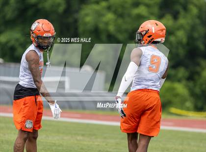 Thumbnail 3 in DeSoto Central vs Fairley (U of Memphis 7v7) photogallery.