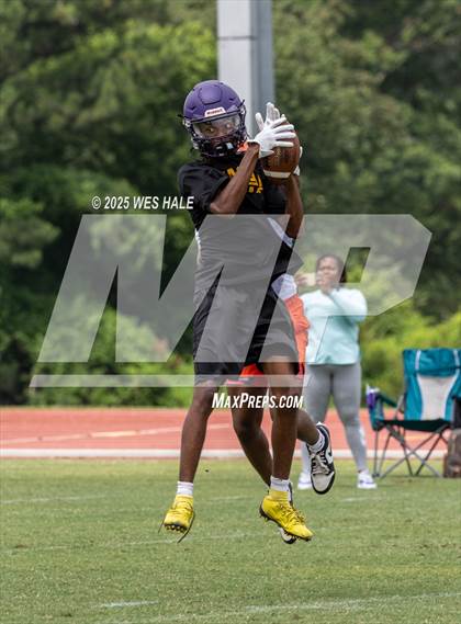 Thumbnail 1 in DeSoto Central vs Fairley (U of Memphis 7v7) photogallery.