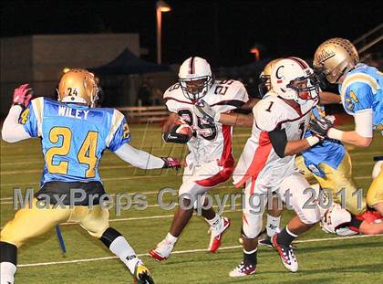 Thumbnail 1 in Glendora @ Los Osos photogallery.