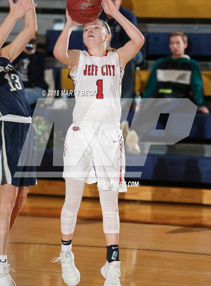 Thumbnail 3 in Jefferson City vs Saxony (Central Bank Shootout) photogallery.
