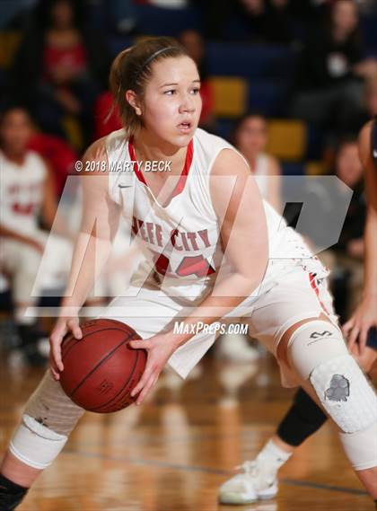 Thumbnail 1 in Jefferson City vs Saxony (Central Bank Shootout) photogallery.