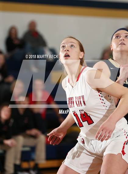 Thumbnail 1 in Jefferson City vs Saxony (Central Bank Shootout) photogallery.