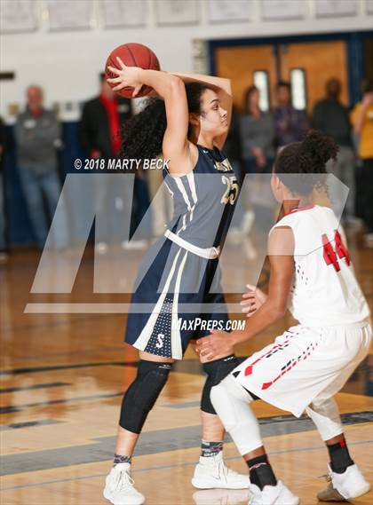 Thumbnail 2 in Jefferson City vs Saxony (Central Bank Shootout) photogallery.