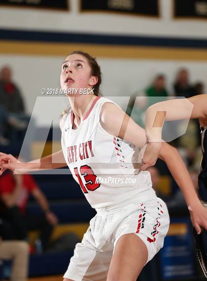 Thumbnail 3 in Jefferson City vs Saxony (Central Bank Shootout) photogallery.