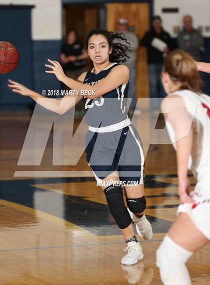 Thumbnail 2 in Jefferson City vs Saxony (Central Bank Shootout) photogallery.