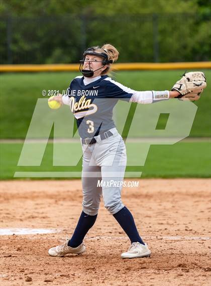 Thumbnail 1 in Delta @ Indianapolis Bishop Chatard photogallery.