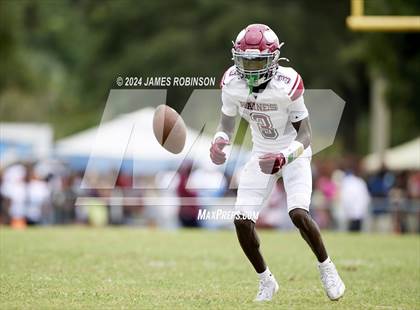 Thumbnail 3 in Ribault @ Raines photogallery.