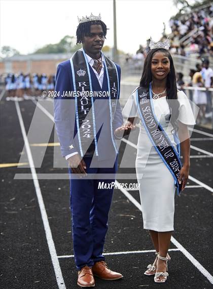 Thumbnail 2 in Ribault @ Raines photogallery.