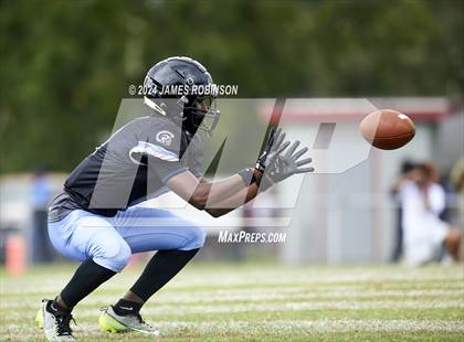 Thumbnail 2 in Ribault @ Raines photogallery.