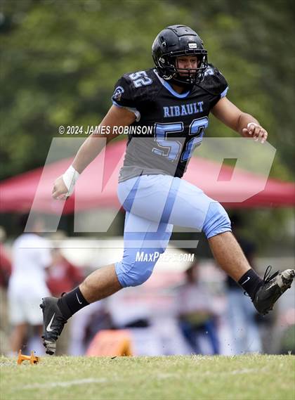 Thumbnail 1 in Ribault @ Raines photogallery.