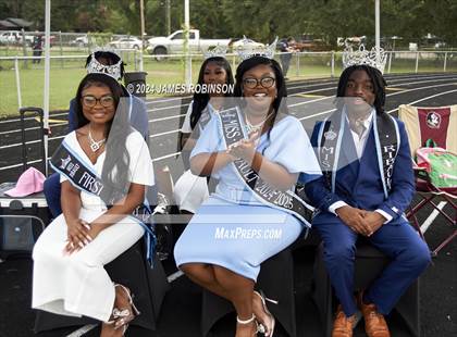 Thumbnail 3 in Ribault @ Raines photogallery.