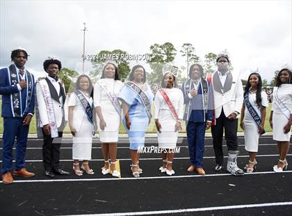 Thumbnail 2 in Ribault @ Raines photogallery.
