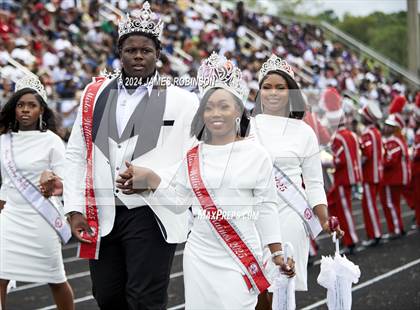 Thumbnail 2 in Ribault @ Raines photogallery.