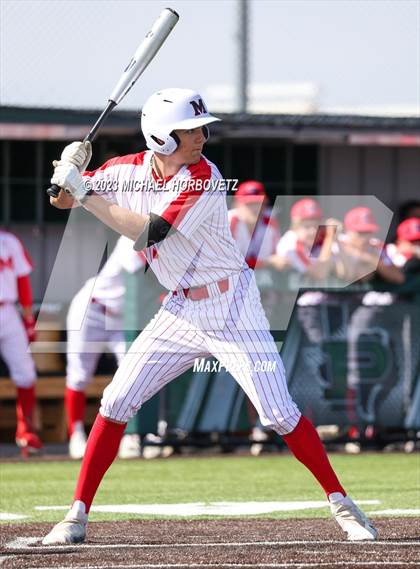Thumbnail 1 in Marcus vs Keller photogallery.