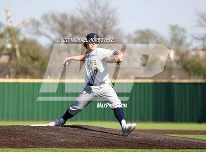 Thumbnail 3 in Marcus vs Keller photogallery.