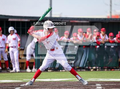 Thumbnail 3 in Marcus vs Keller photogallery.